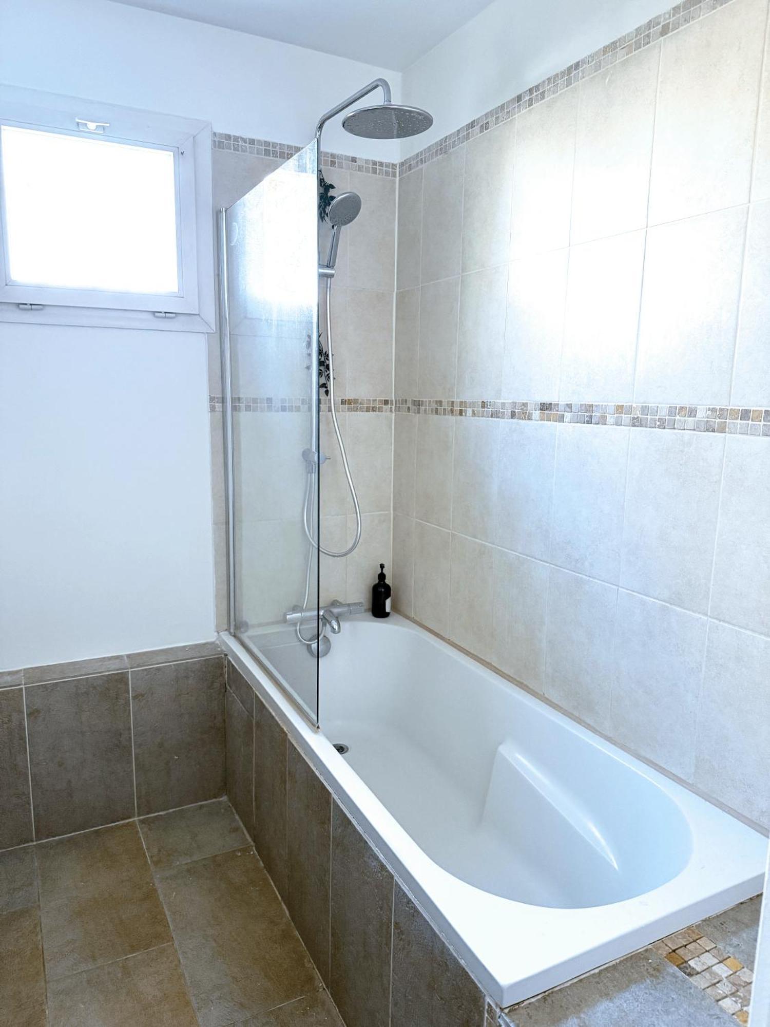 Apartamento Uta House La Plaine Saint-Denis  Exterior foto